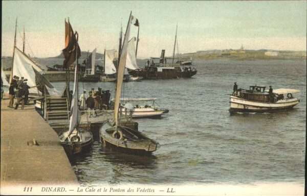 Dinard 35 la Cale le Ponton des Vedettes