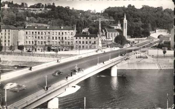 Lyon France Pont Georges Clemenceau Tunnel