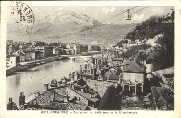 Grenoble les quais le teleferique le Moucherotte
