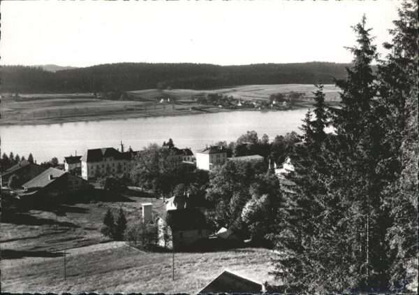 Malbuisson lac de Saint-Point