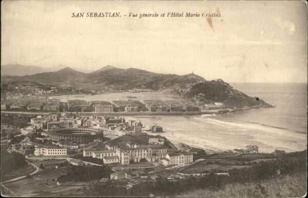 San Sebastian  Pais Vasco ES Vue general et l Hotel Maria Cristina
