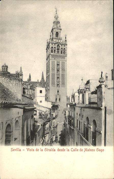 Sevilla Andalucia Vista de la Giralda desde la Calle de M