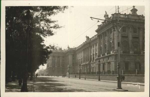 Madrid Spain Palacio Real Y Calle de Bailen