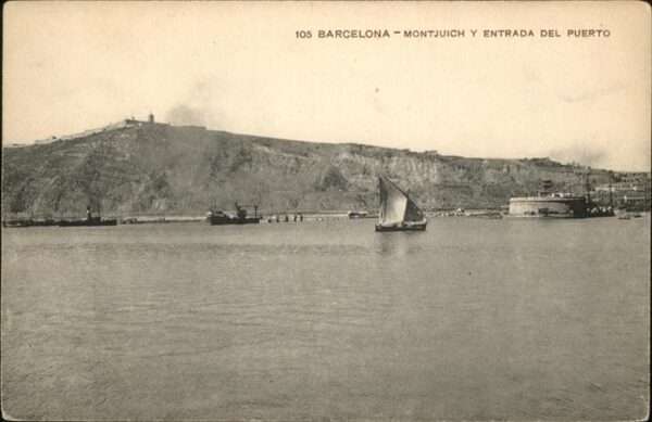 Barcelona Cataluna Montjuich y Entrada del Puerto