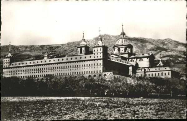 Monasterio Vista gerneral desde la Herreria