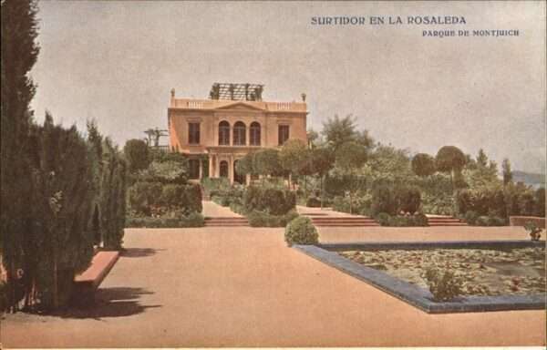 Barcelona Cataluna Surtidor en la Rosalea Parque
