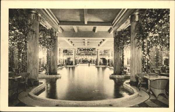 Paris Le Lido Des Chams-Elysees