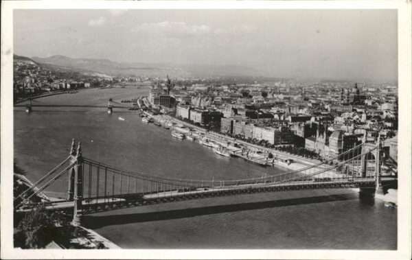 Budapest Donauansicht Brücken