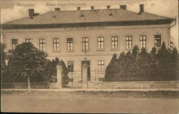 Beregszasz Allami polgari leanyiskola