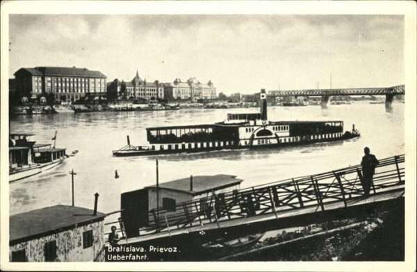 Bratislava Pressburg Pozsony Prievoz
Überfahrt