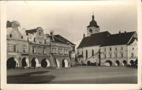 Nove Mesto nad Metuji Kirche
