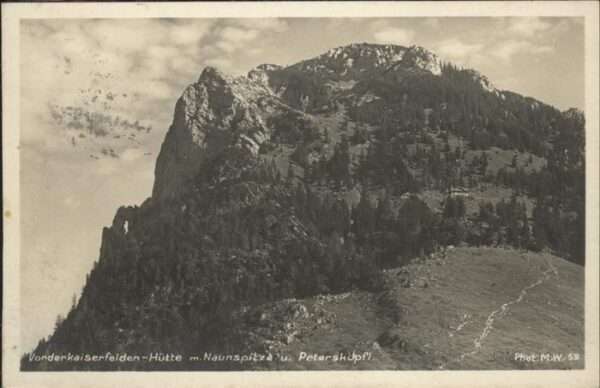 Vorderkaiserfeldenhuette Naunspitze Petersköpfl