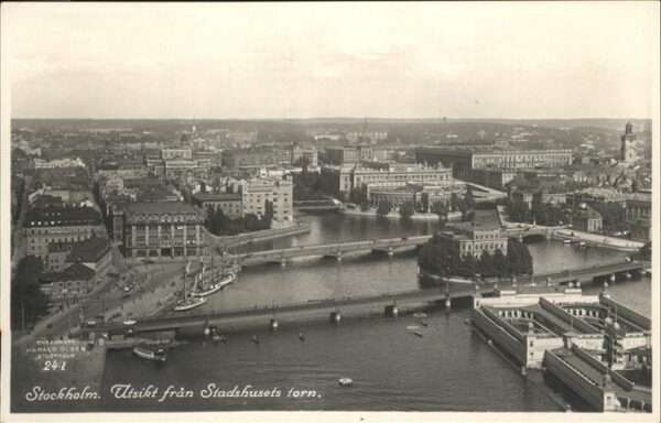 Stockholm Fliegeraufnahme Brücke Schiff Stadshuse