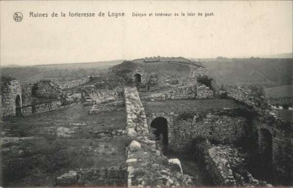 Logne Belgien Ruines de la forteresse