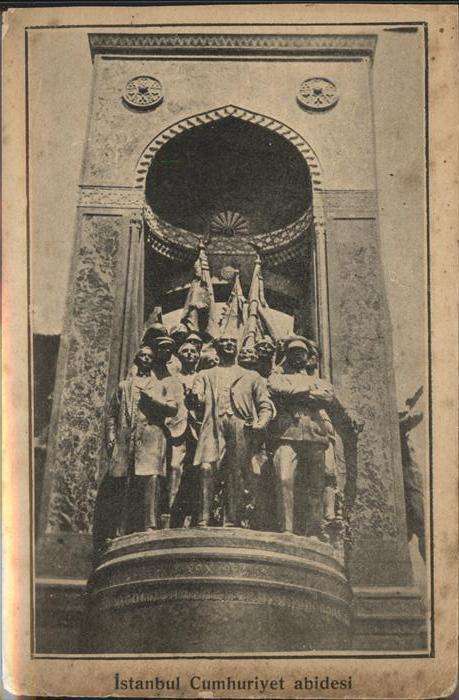 Istanbul Constantinopel Cumhuriyet abidesi
