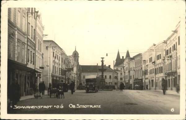 Schwanenstadt Ob. Stadtplatz