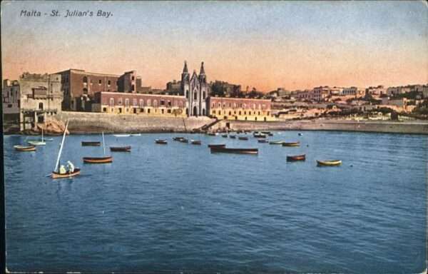 Malta St Julians Bay Schiff