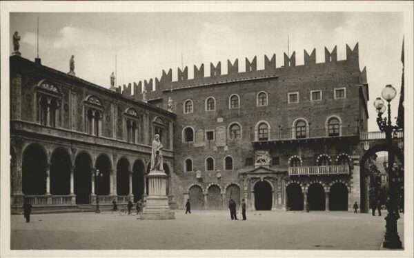 Verona Veneto Piazza Dante