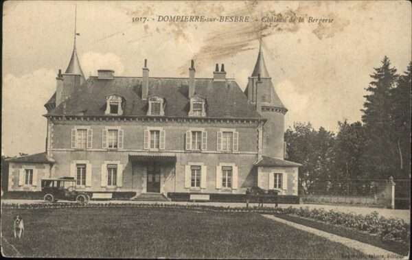 Dompierre-sur-Besbre Chateau de la Bergerie