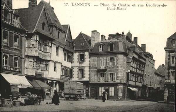 Lannion Place du Centre
Rue Geoffroy-de-Pont-B