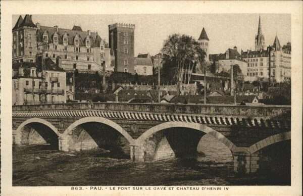 Pau 64 Chateau d Henri IV