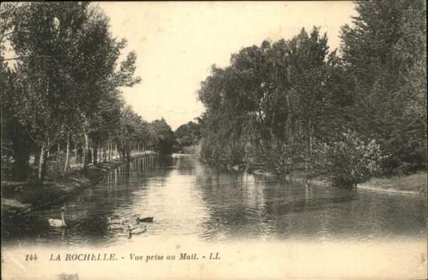 La Rochelle Charente-Maritime prise au Mail