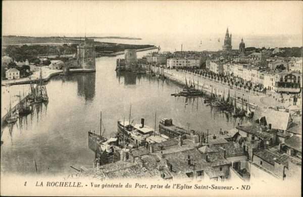 La Rochelle Charente-Maritime Port Eglise saint-Sauveur