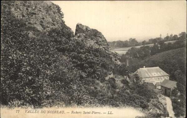 Vallee du Noireau Rochers Saint-Pierre