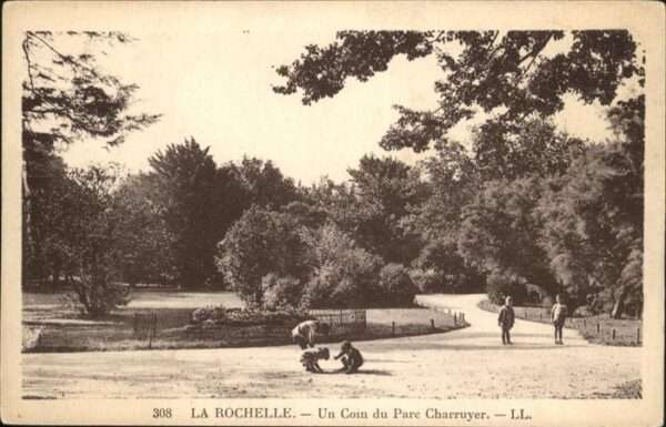La Rochelle Charente-Maritime Un Coin du Parc Charruyer