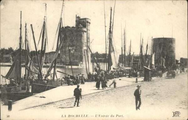 La Rochelle Charente-Maritime Entree du Port