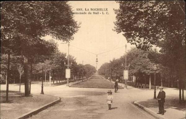 La Rochelle Charente-Maritime Promenade du Mail