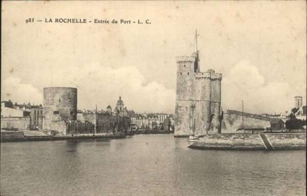 La Rochelle Charente-Maritime Entree du Port