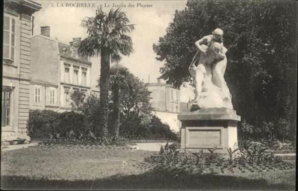 La Rochelle Charente-Maritime Jardin Plantes Statue