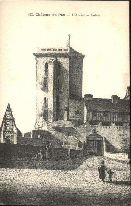 Pau 64 Chateau Ancienne Entree