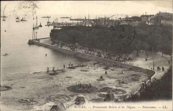 Royan 17 Botton et les Digues Panorama