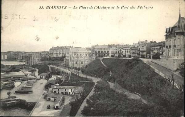 Biarritz Pyrenees Atlantiques Plca de l Atalaye Port des Pecheurs