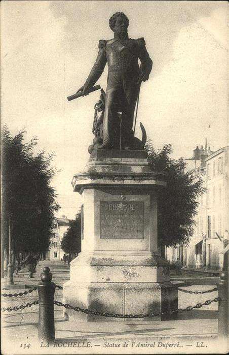 La Rochelle Charente-Maritime Statue de l Amrial Duperre