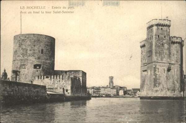 La Rochelle Charente-Maritime Entree du port
