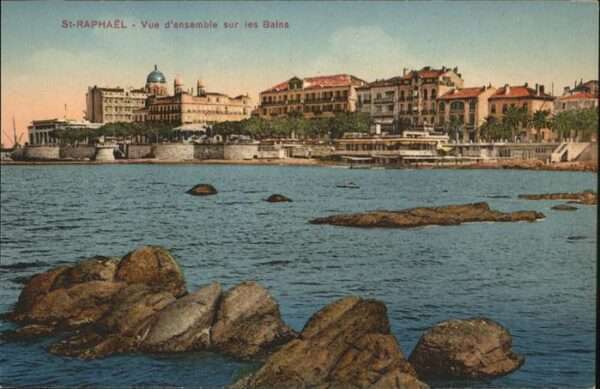 Saint-Raphael Var d ensemble sur les Bains