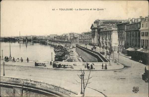Toulouse Haute-Garonne La Garonne et les Quais
