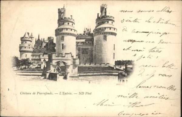 Pierrefonds Oise Chateau