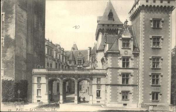 Pau 64 Chateau