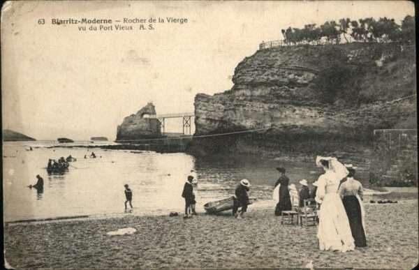 Biarritz Pyrenees Atlantiques Rocher Vierge Port Vieux