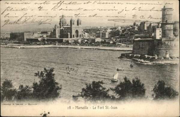 Marseille Bouches-du-Rhone Fort St Jean Schiff