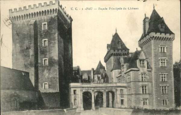 Pau 64 Facade Principale Chateau