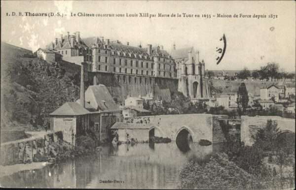 Thouars  Deux-Sevres Chateau