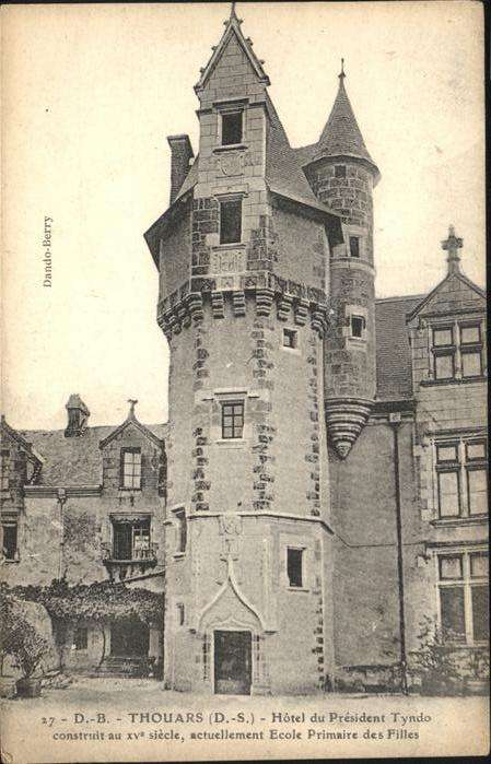 Thouars  Deux-Sevres Hotel du President Tyndo