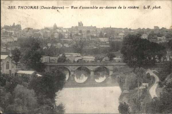 Thouars  Deux-Sevres Brücke