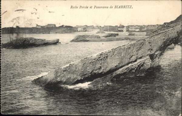 Biarritz Pyrenees Atlantiques Roche Percee
