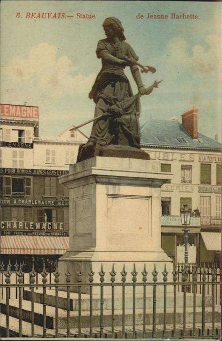 Beauvais 60 Statue de Jeanne Harhette